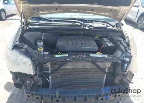 2012 Chrysler Town & Country Touring from USA, damaged, VIN 2C4RC1BG3CR331003